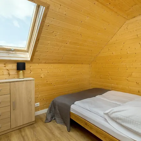 Topolowa By Solarento Apartman Mielenko